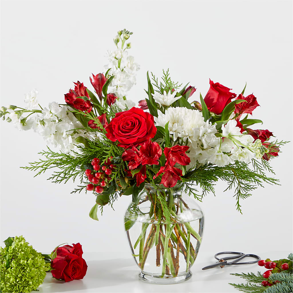 Merry Moment Bouquet – A Florist Original – Floral Designs Atlanta Llc, Atlanta GA
