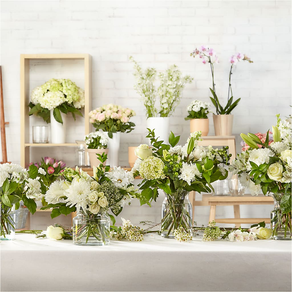 Classic Ivory – A Florist Original – Floral Designs Atlanta Llc, Atlanta GA
