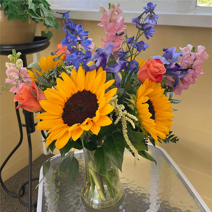 Rays of Life Bouquet –  Floral Designs Atlanta Llc, Atlanta GA