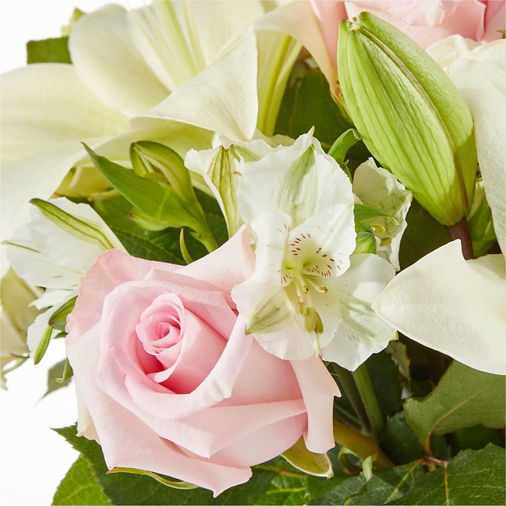 Kindhearted Bouquet –  Floral Designs Atlanta Llc, Atlanta GA