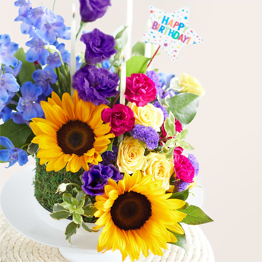 Star of the Day Floral Cake –  Floral Designs Atlanta Llc, Atlanta GA
